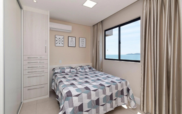 476   Cobertura De Luxo Com Vista Mar Em Bombas