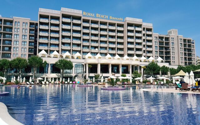 Отель Sandapart Royal Beach Apartments Болгария, Солнечный берег - отзывы, цены и фото номеров - забронировать отель Sandapart Royal Beach Apartments онлайн вид на фасад