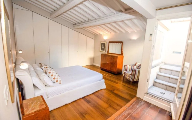 Giambologna Attic by Firenze Prestige