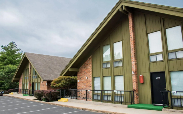 Roark Creek Resort