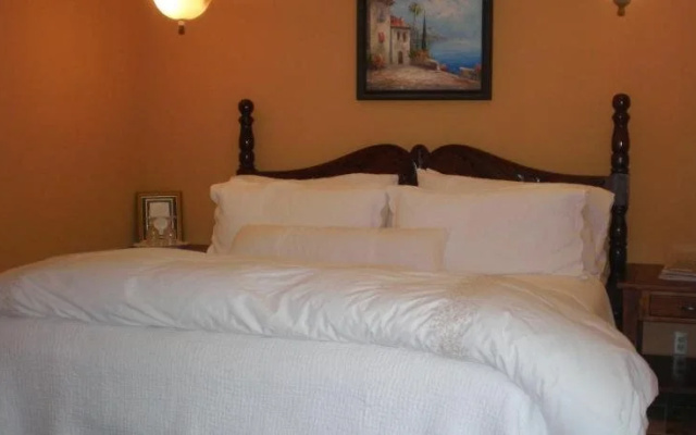 Spanish Villa Inn