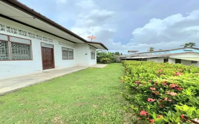 Baan Bonsuan Hill Guesthouse