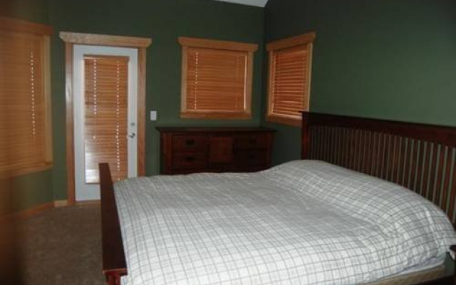 Snow Ridge by Apex Accommodations