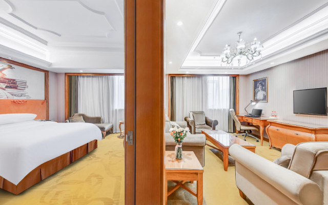 Vienna Hotel Wuhan Yellow Crane Tower Branch