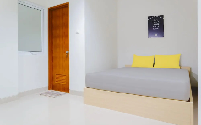 OYO Life  93030 Apartement Gateway Cicadas By Inpro