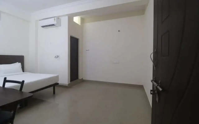 iROOMZ Hotel SBR