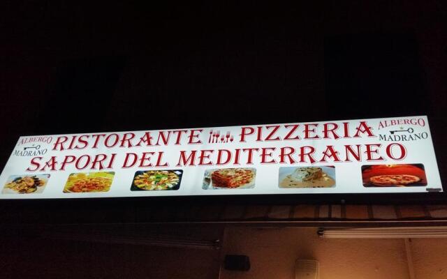 Отель Albergo Bar Ristorante Pizzeria Madrano вид на фасад