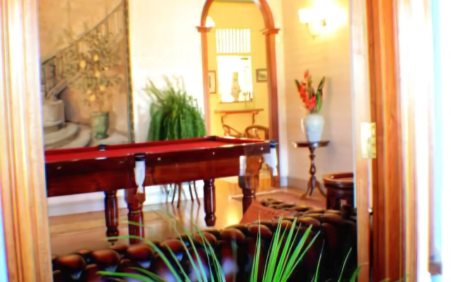 Classique Bed & Breakfast
