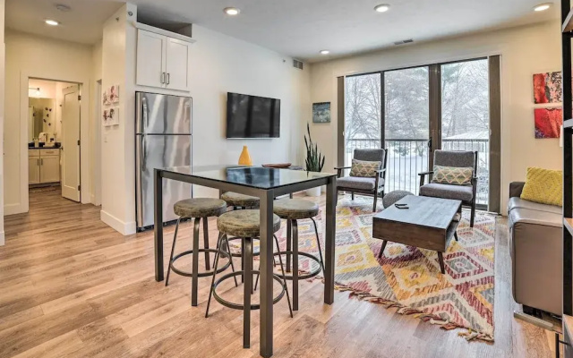 Traverse City Condo: Half Mi to Front Street!