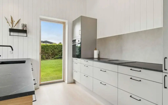 4 Star Holiday Home in Ronde