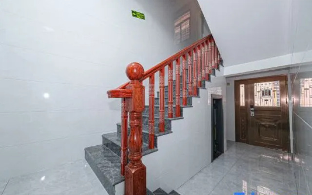 Yimi Hotel (Quanzhou Dong Station)