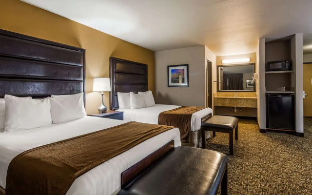 Best Western Oak Meadows Inn