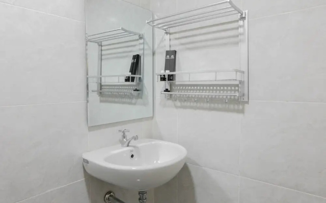 Comfy Cozy Studio at Parkland Avenue Apartment