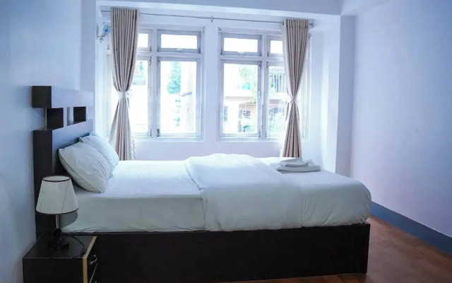 Everest Apartment 2bhk Thamel 5 min Walk 2nd Floor