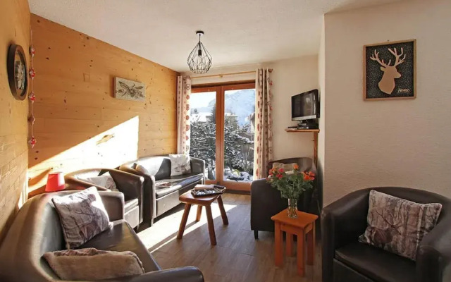 Chalet in Les Deux Alpes Near Ski Lift