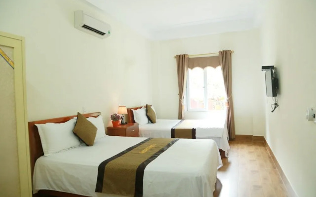 Gold Plus Hotel