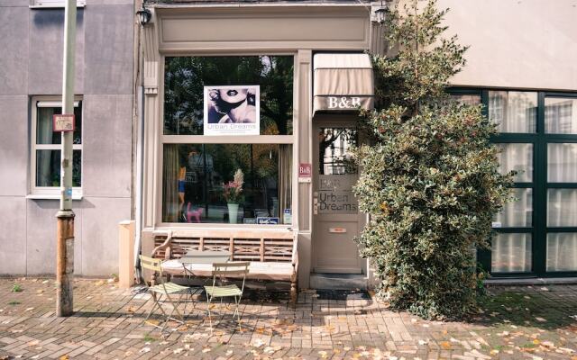 Отель B&B Urban Dreams Бельгия, Антверпен - отзывы, цены и фото номеров - забронировать отель B&B Urban Dreams онлайн вид на фасад