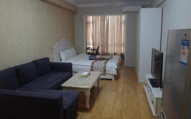 Dalian Mingrui Zuoan Classic Fashion Apartment