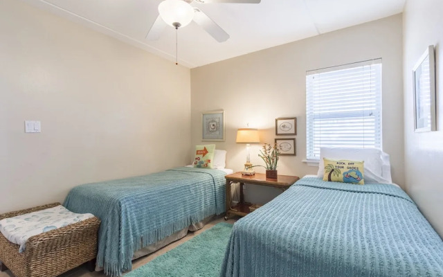 Suntide II Condominium 201