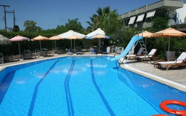 Batis Hotel