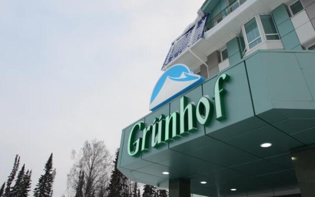 Гостиница Грюнхоф в Шерегеше 1 отзыв об отеле, цены и фото номеров - забронировать гостиницу Грюнхоф онлайн Шерегеш вид на фасад
