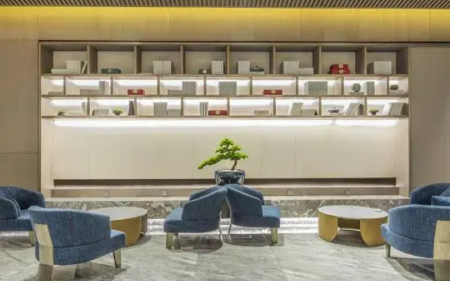 Zhongzhou Yihe Hotel
