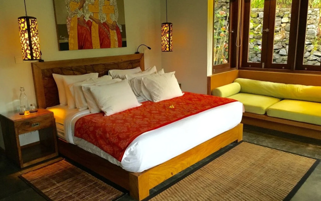 Alami Villa