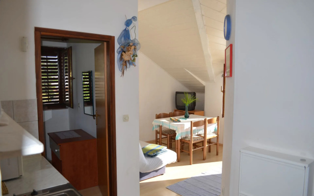 Apartment Jozo - 150 m from pebble beach: A4 Gradac, Riviera Makarska