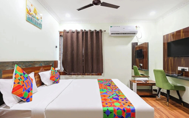 Fabhotel Aditya Guest House 4
