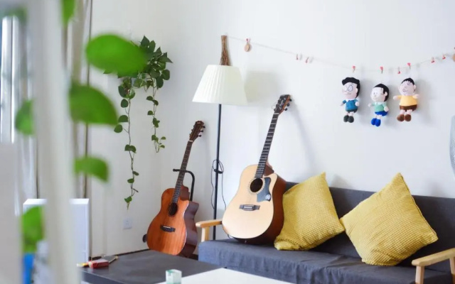 Lan House Youth Apartment