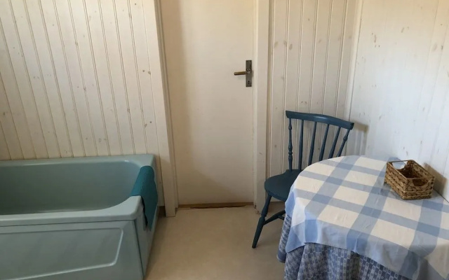 Frägsta Hälsingegård B&B