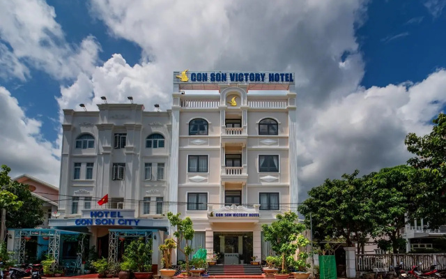 Con Son Victory Hotel
