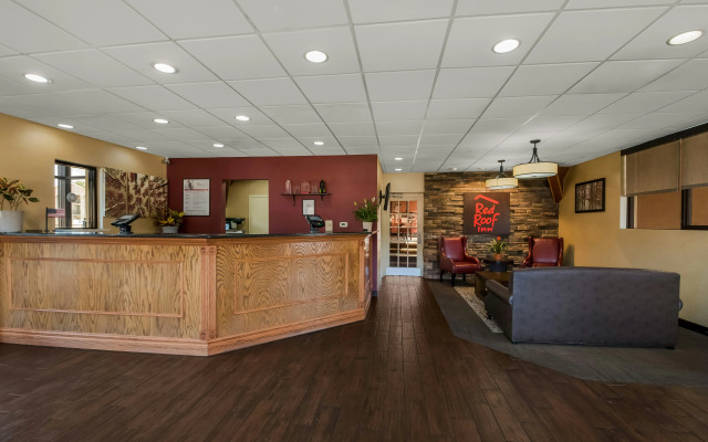 Red Roof Inn & Suites Newark - University