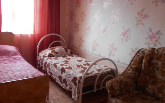 На Улице Ореховая Роща