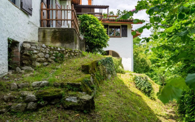 Nel Bosco (Lgi220)