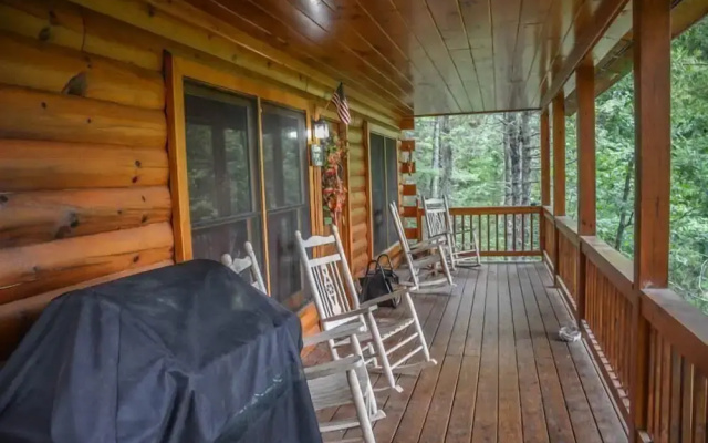Rocky Lodge