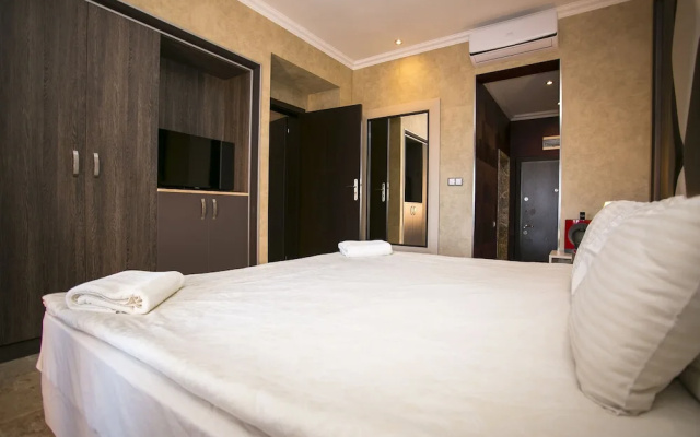 Villas Elenite Premium