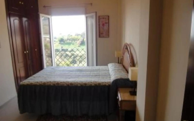 Villa in Chilches Malaga 101404