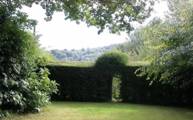 The Yeoman's House