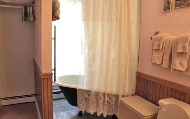 Belle Aire Mansion Guest House