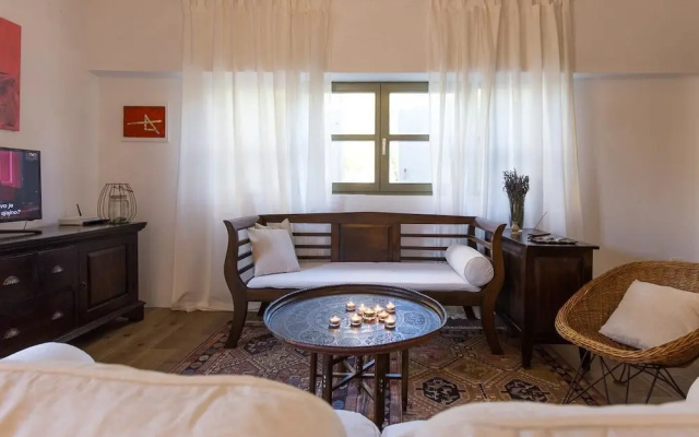 Villa Menta 2