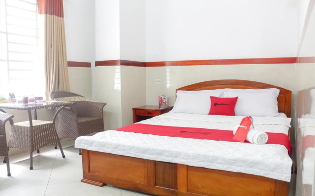 Tan Cuu Long Hotel