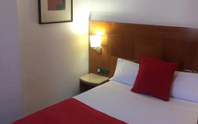 Hotel Calasanz
