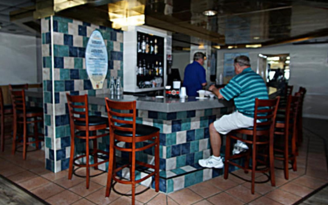 Palms Resort by Elliott Beach Rentals