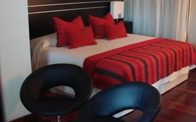 Zoom Apart Hotel