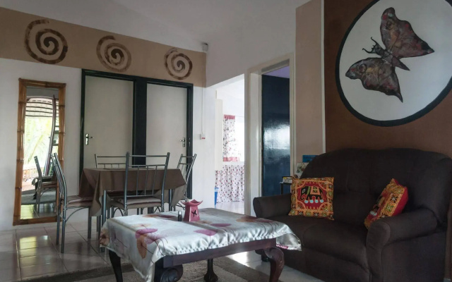 Titli Guest House