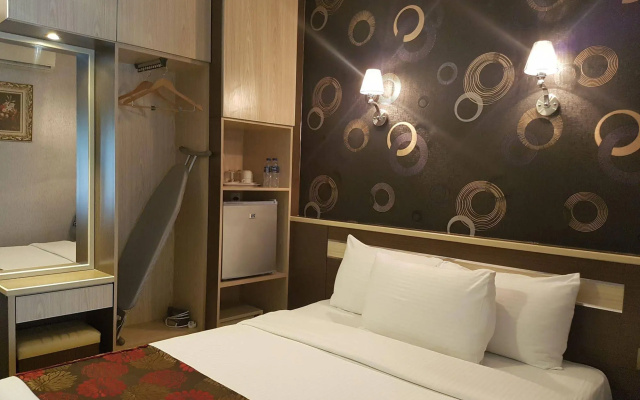 De Kpmj Boutique Hotel