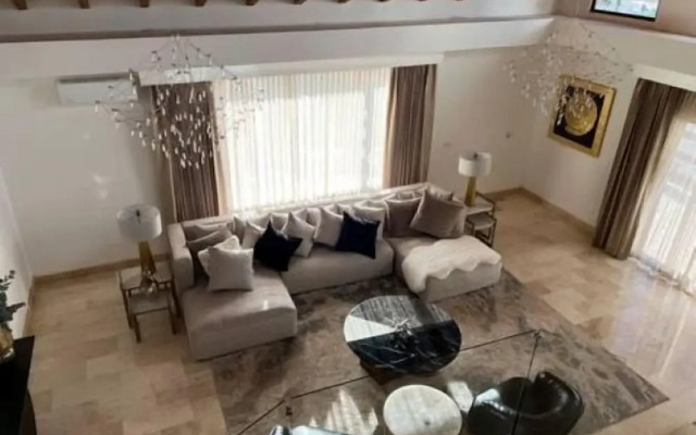Villa Casa Blanca