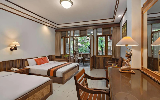 Sunrise Hotel Beach Pangandaran