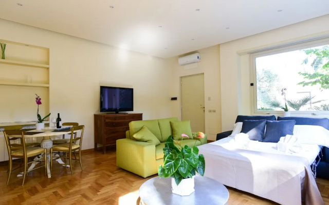 Caracalla Exclusive Property n. 2